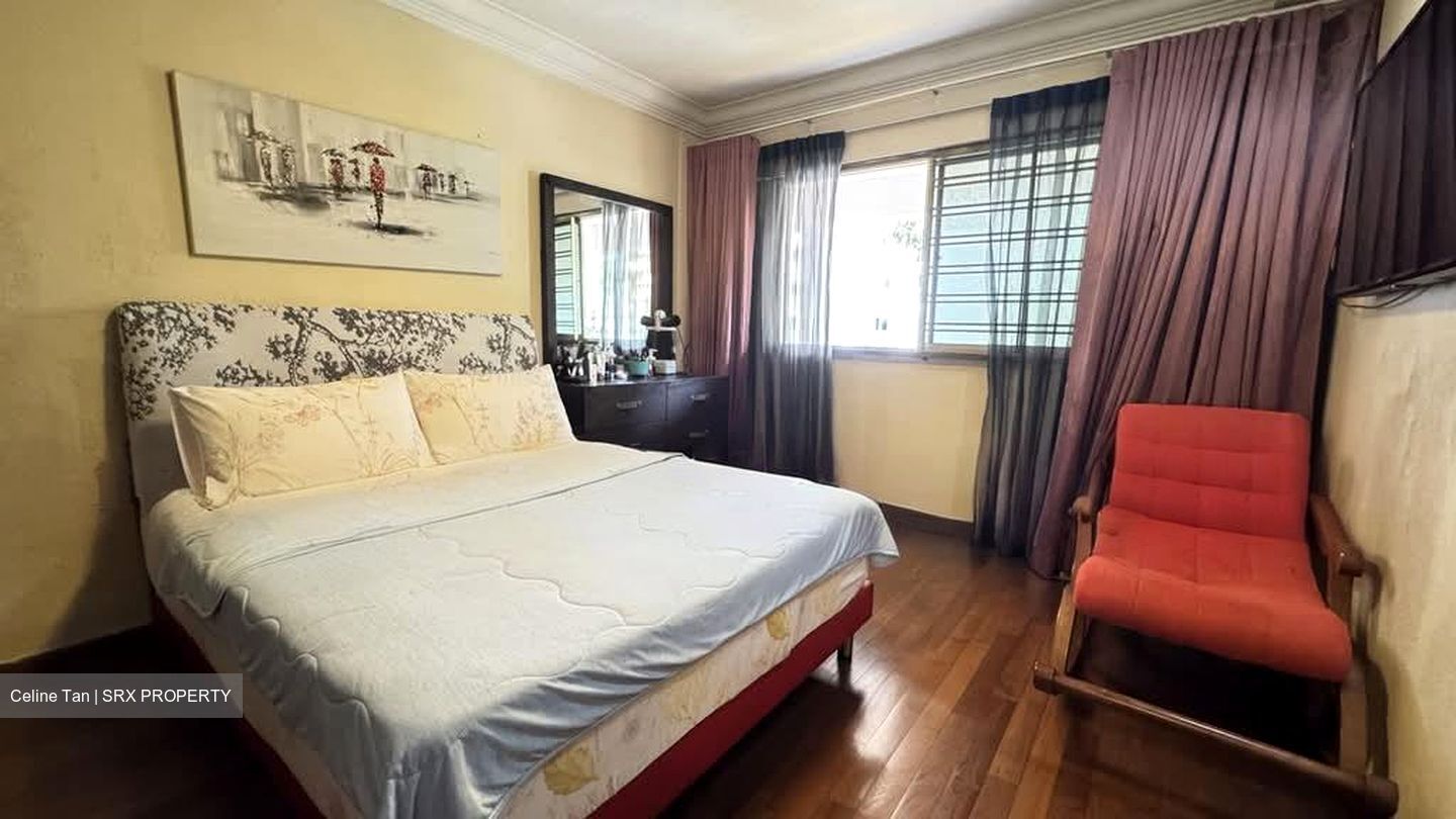 Blk 834 Yishun Street 81 (Yishun), HDB Executive #568149661